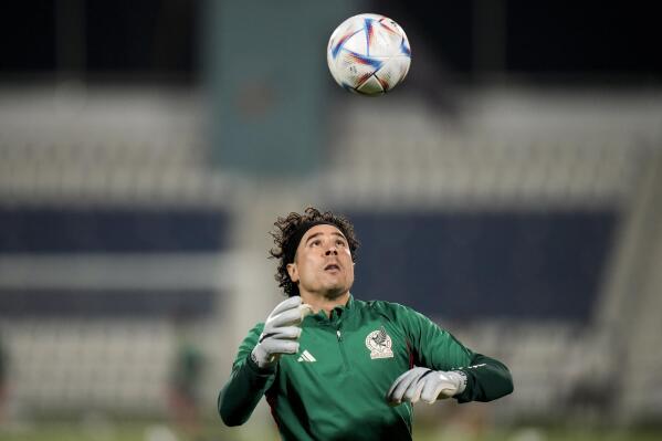 Mexican goalkeeper hot sale